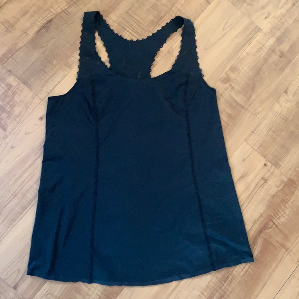 Black Lululemon Scalloped Tank Top